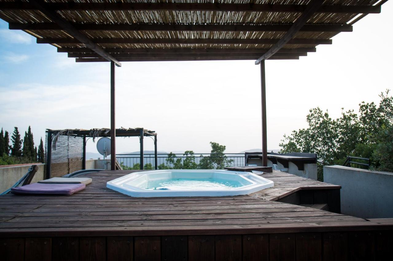 Roof Of The Galilee Villa Amirim Exteriör bild