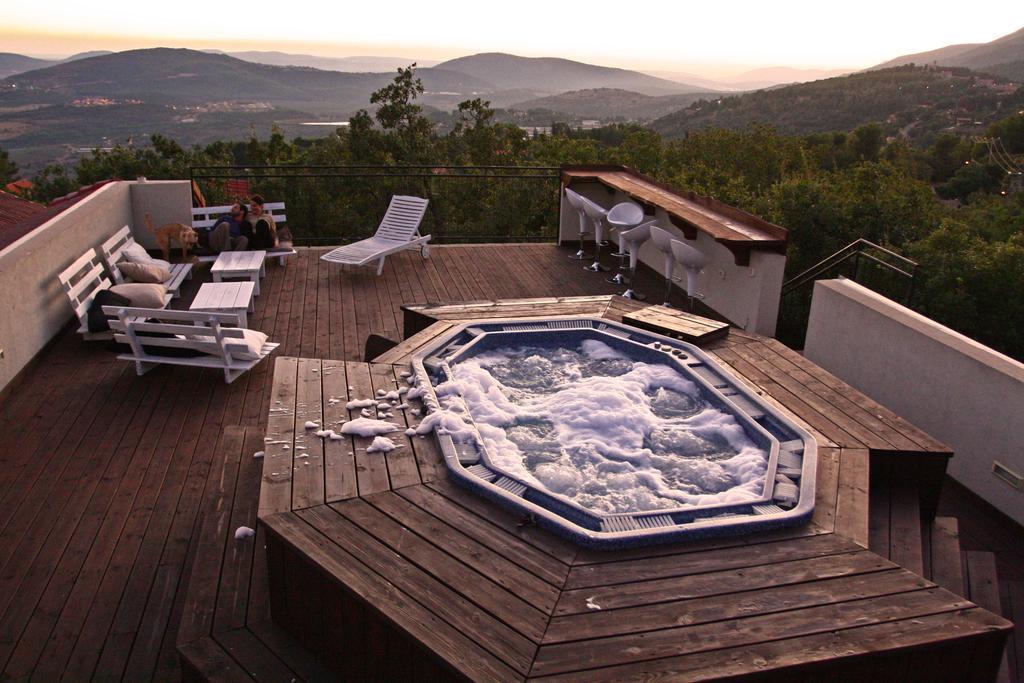 Roof Of The Galilee Villa Amirim Rum bild